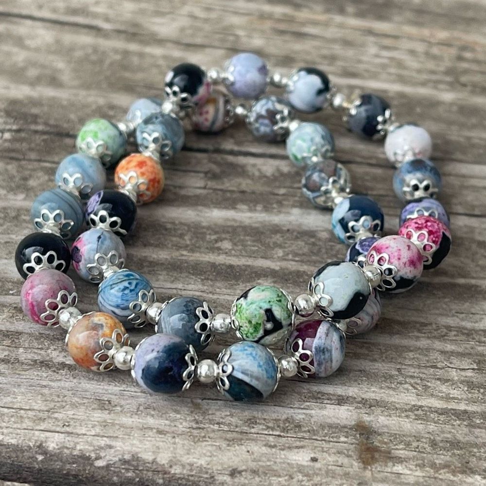 Colorful orca stretch bracelet silver tone black blue pink beads beaded NEW dyed